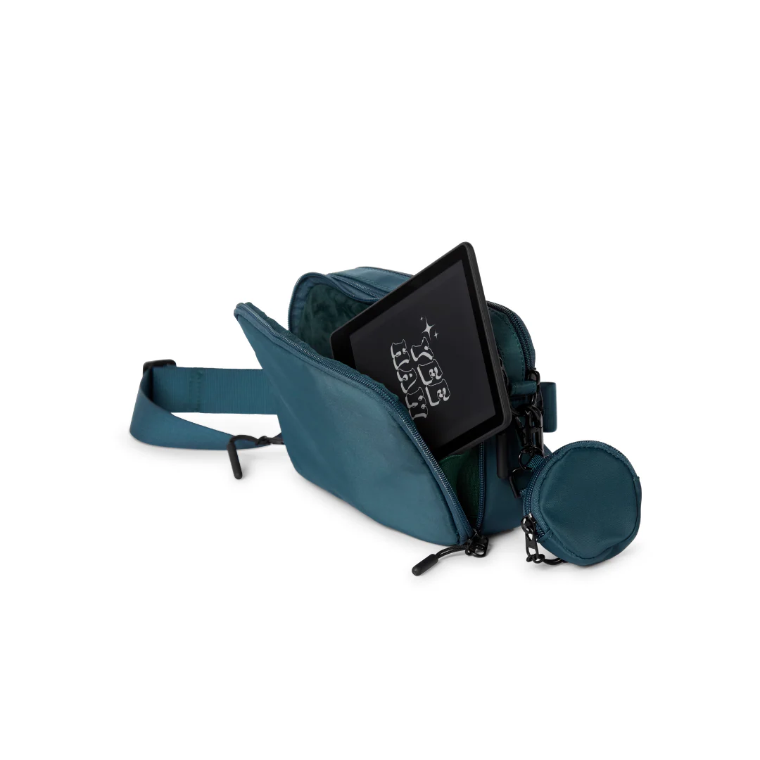 The Original eReader Belt Bag - Image 26